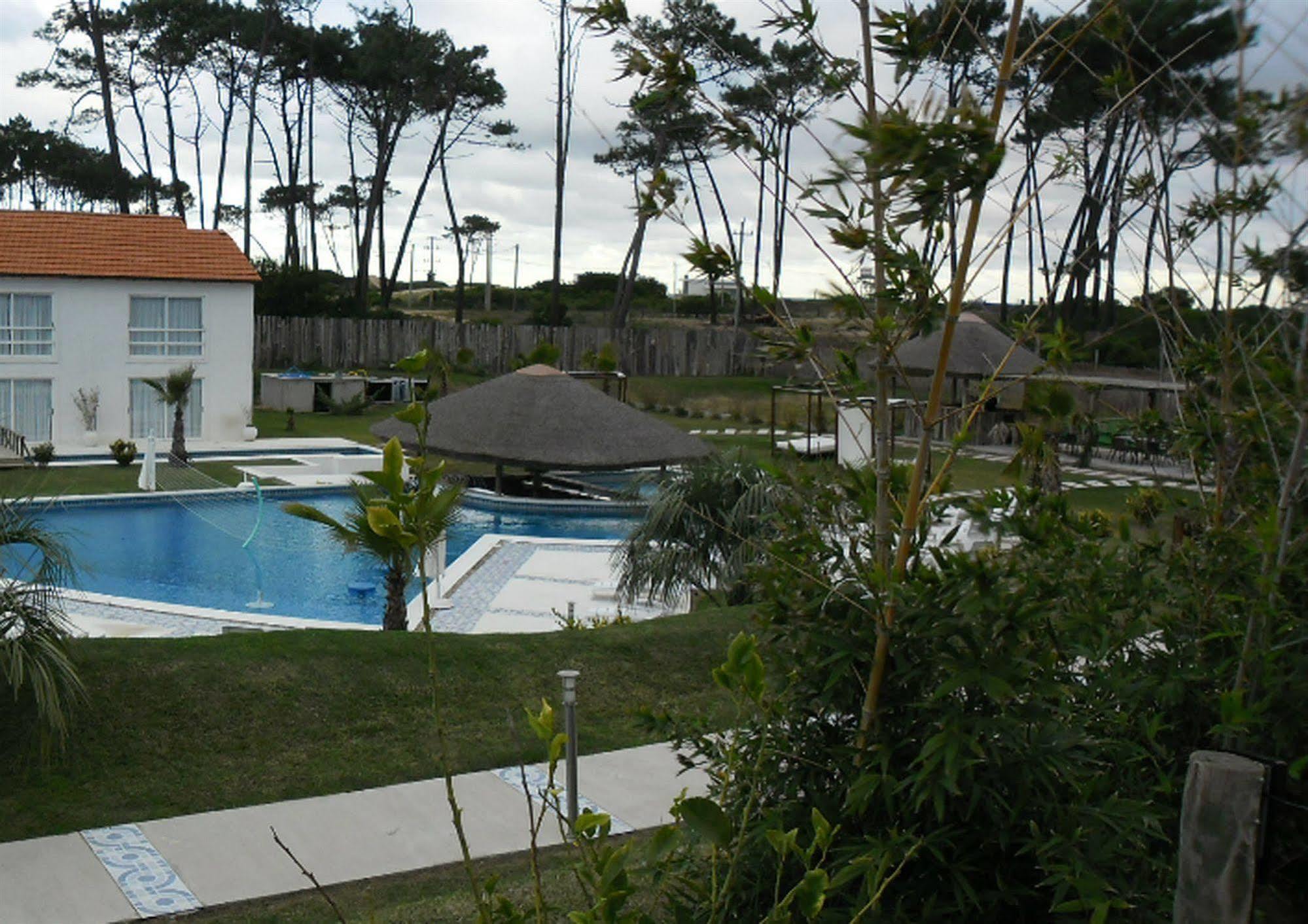 Punta Del Este Arenas Hotel Chihuahua Esterno foto